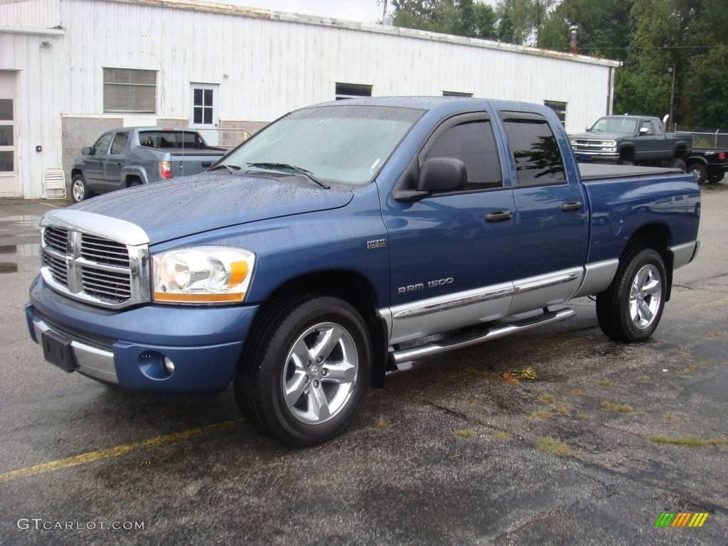 2006 Ram 1500 Laramie Quad Cab 4x4 - Atlantic Blue Pearl / Medium Slate Gray photo #4