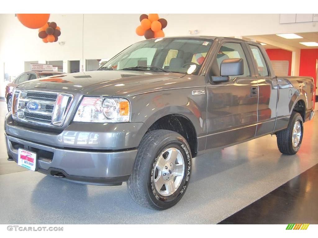 2006 F150 STX SuperCab 4x4 - Dark Shadow Grey Metallic / Medium/Dark Flint photo #2