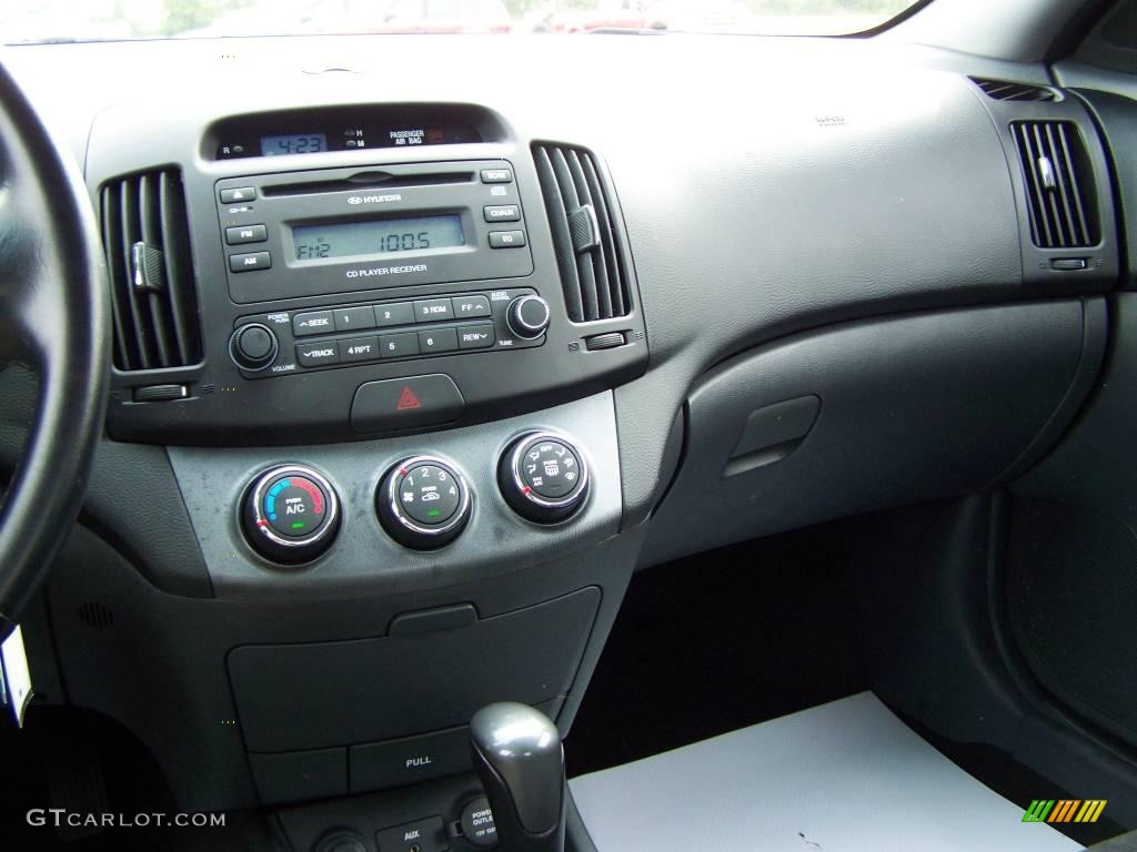 2007 Elantra GLS Sedan - Seattle Light Blue / Black photo #17