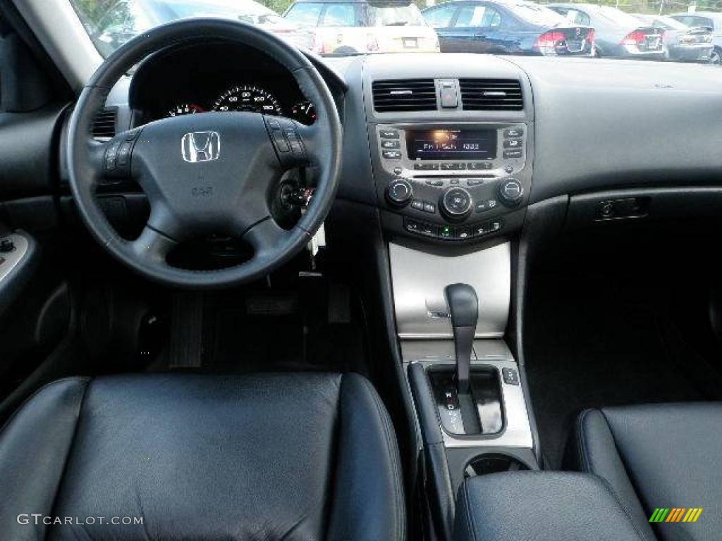 2007 Accord EX-L Sedan - Nighthawk Black Pearl / Black photo #12
