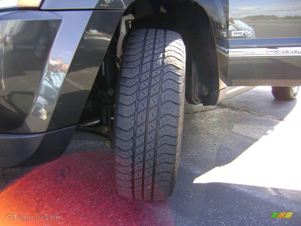 2006 Grand Cherokee Laredo 4x4 - Dark Khaki Pearl / Khaki photo #17