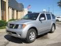 2006 Silver Lightning Metallic Nissan Pathfinder SE  photo #3