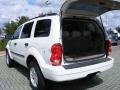 Bright White - Durango SLT Photo No. 17