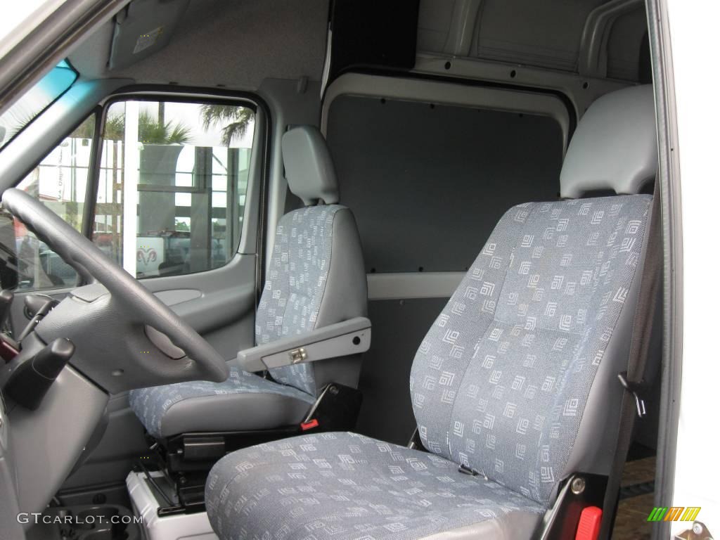 2004 Sprinter Van 2500 High Roof Commercial - Arctic White / Gray photo #10