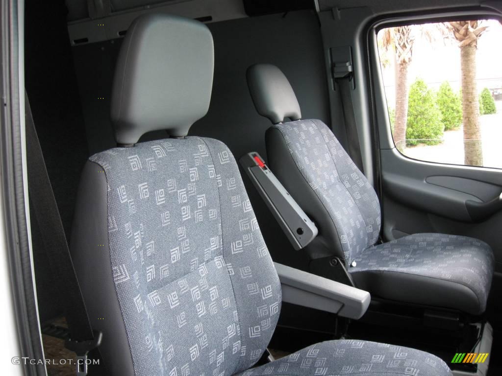 2004 Sprinter Van 2500 High Roof Commercial - Arctic White / Gray photo #15