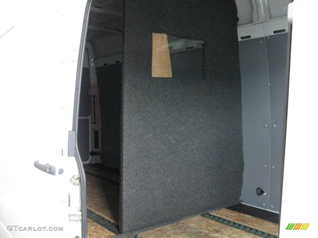 2004 Sprinter Van 2500 High Roof Commercial - Arctic White / Gray photo #18