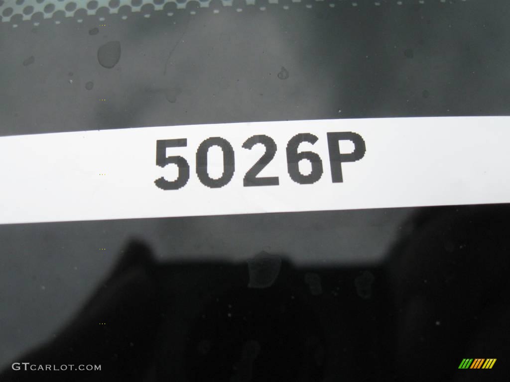 2004 Sprinter Van 2500 High Roof Commercial - Arctic White / Gray photo #30