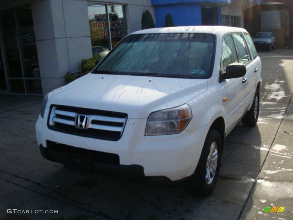 2007 Pilot LX 4WD - Taffeta White / Saddle photo #8