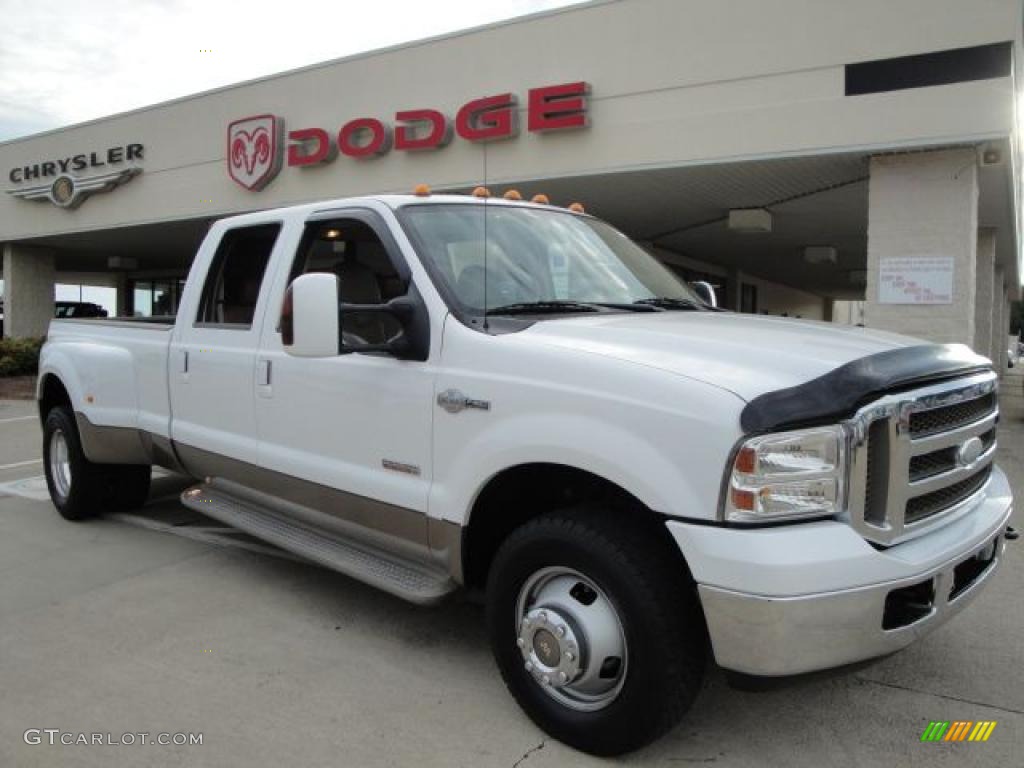 2007 F350 Super Duty King Ranch Crew Cab Dually - Oxford White / Castano Brown Leather photo #1