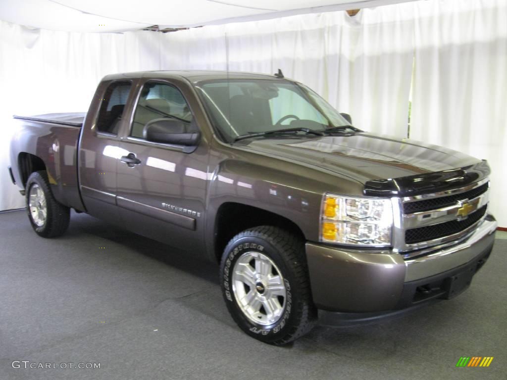 Desert Brown Metallic Chevrolet Silverado 1500