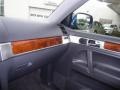 Shadow Blue Metallic - Touareg V6 Photo No. 20