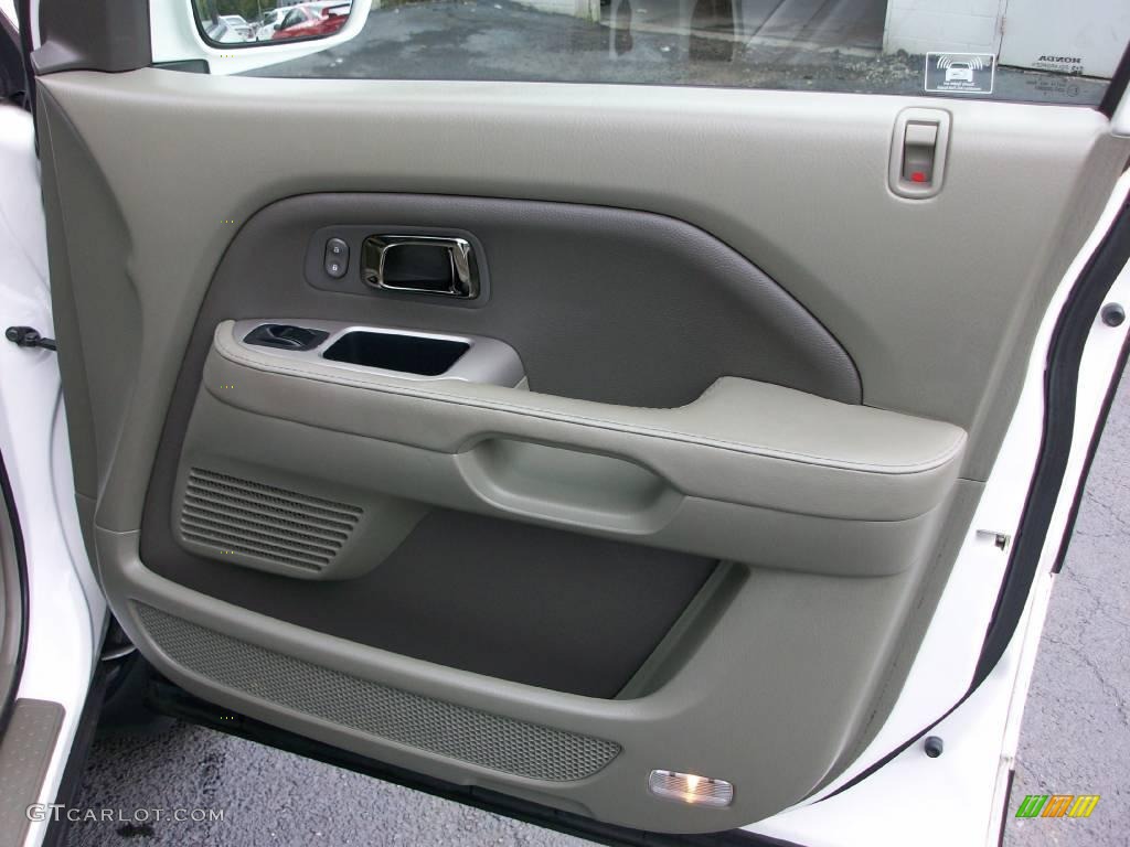 2006 Pilot EX-L 4WD - Taffeta White / Gray photo #20