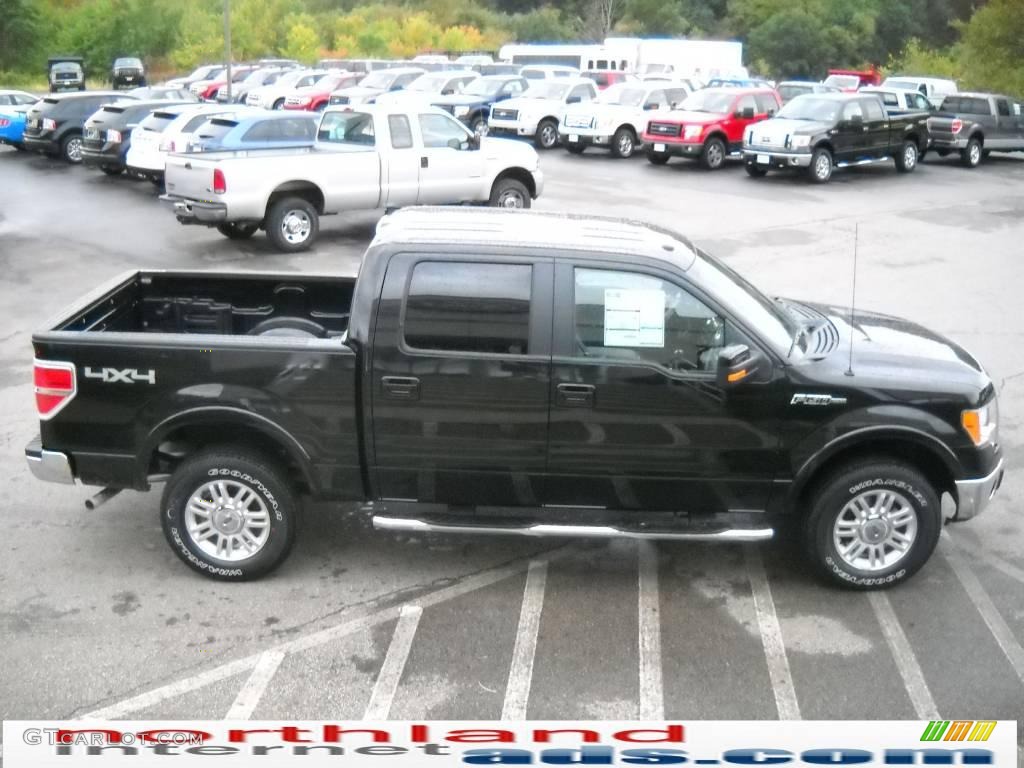 2010 F150 Lariat SuperCrew 4x4 - Tuxedo Black / Black photo #5