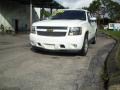 Summit White - Suburban 1500 LT Photo No. 3