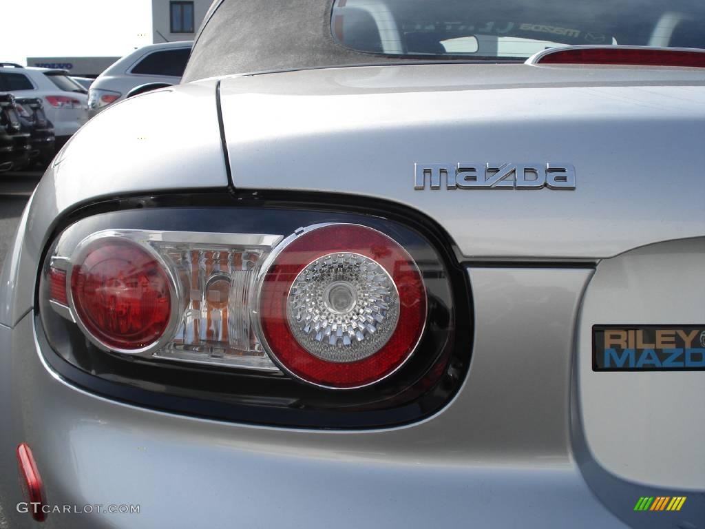 2007 MX-5 Miata Touring Roadster - Sunlight Silver Metallic / Black photo #10