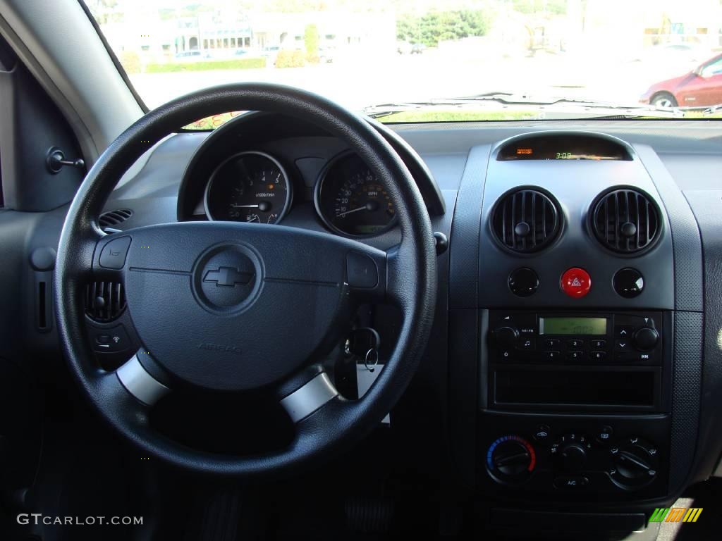 2006 Aveo LS Hatchback - Bright Blue / Charcoal photo #17