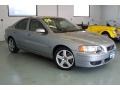 R Electric Silver Metallic - S60 R AWD Photo No. 3