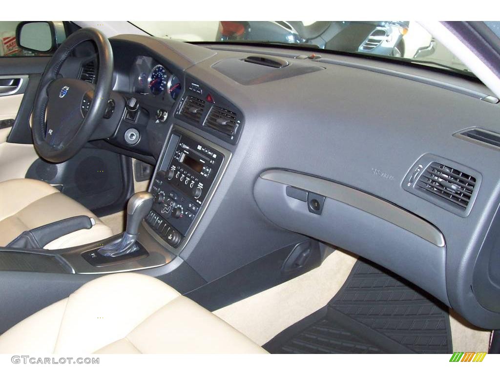 2006 S60 R AWD - R Electric Silver Metallic / Gobi Sand R Metallic photo #10