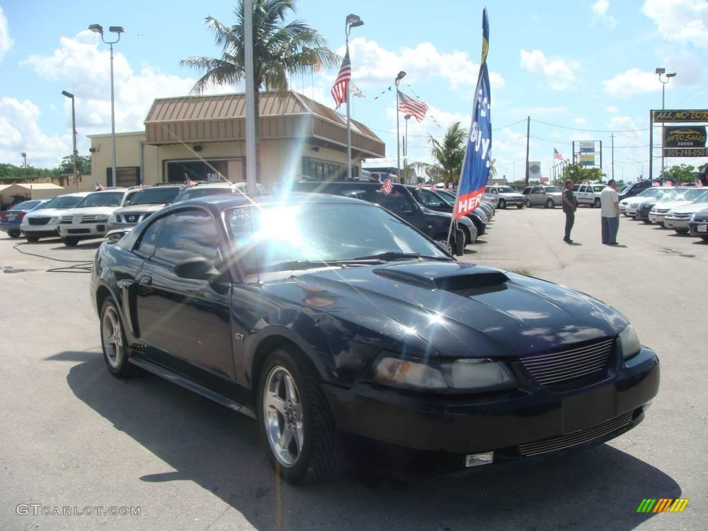 2003 Mustang GT Coupe - Black / Dark Charcoal photo #1