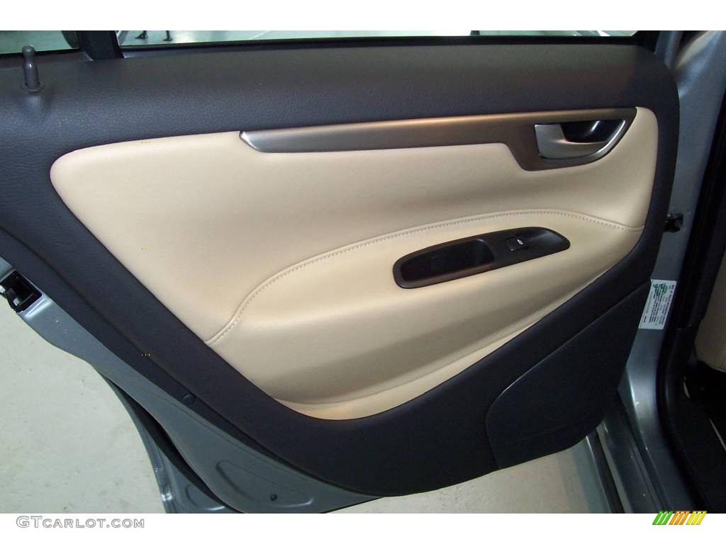 2006 S60 R AWD - R Electric Silver Metallic / Gobi Sand R Metallic photo #17