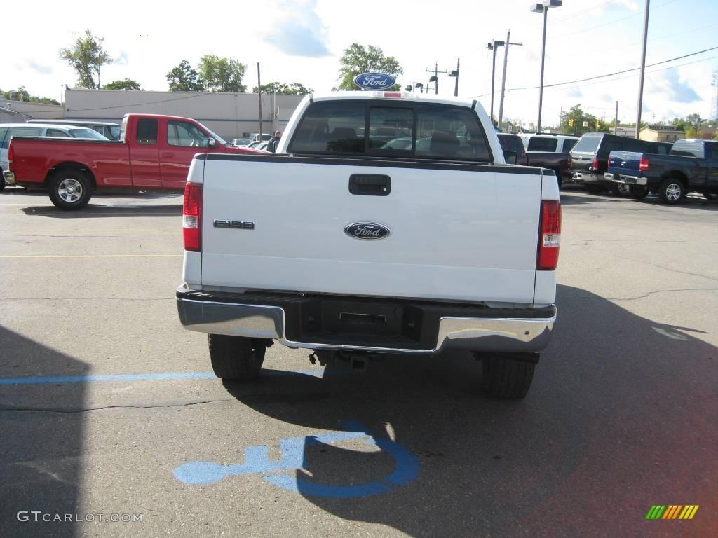 2005 F150 XLT SuperCab 4x4 - Oxford White / Medium Flint Grey photo #6