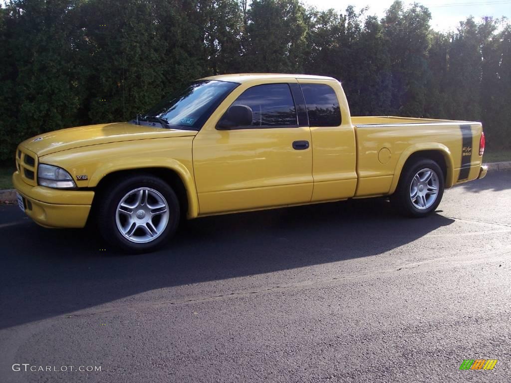 1999 Dakota R/T Sport Extended Cab - Solar Yellow / Agate photo #5