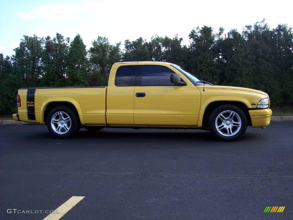 1999 Dakota R/T Sport Extended Cab - Solar Yellow / Agate photo #34
