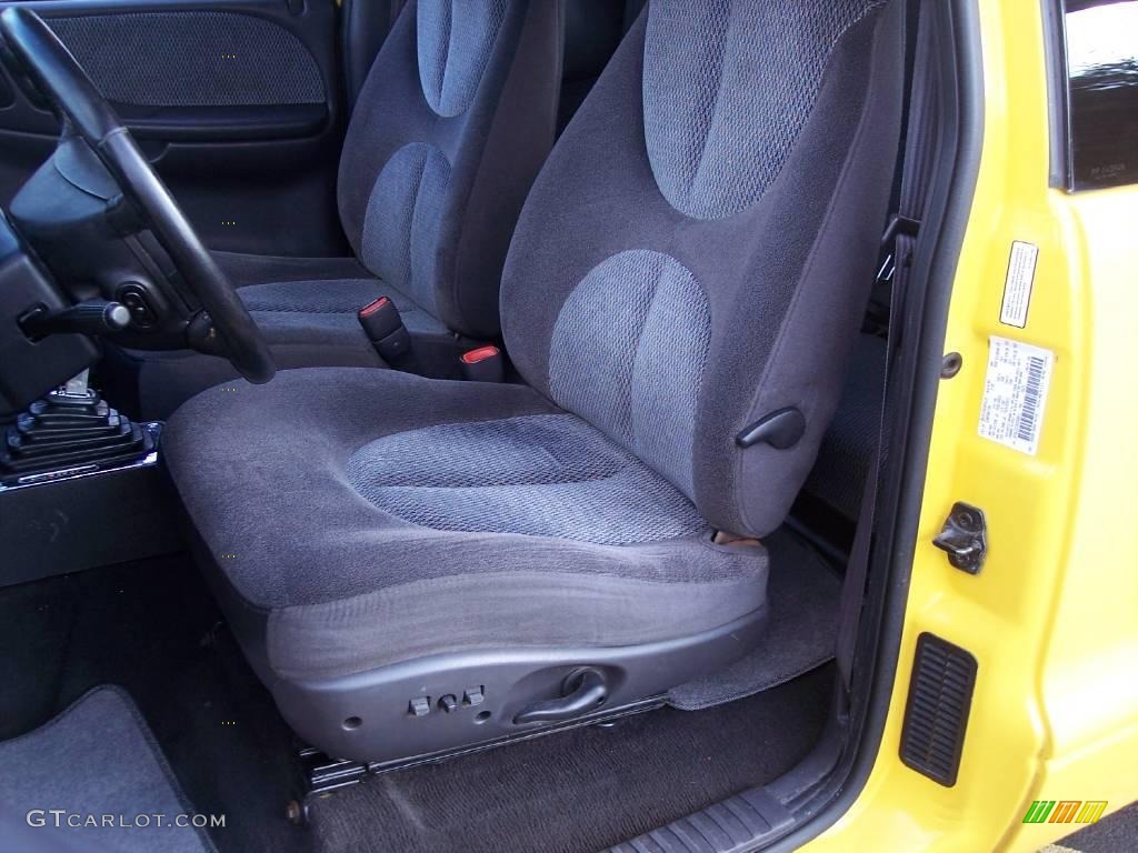 1999 Dakota R/T Sport Extended Cab - Solar Yellow / Agate photo #62