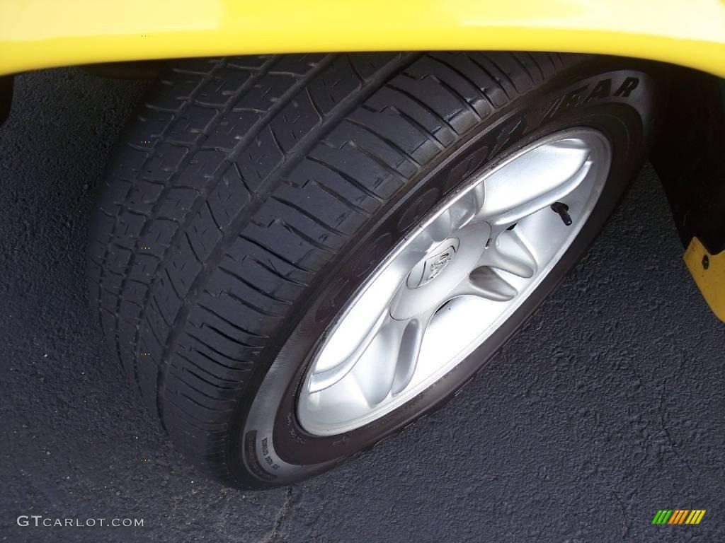 1999 Dakota R/T Sport Extended Cab - Solar Yellow / Agate photo #92