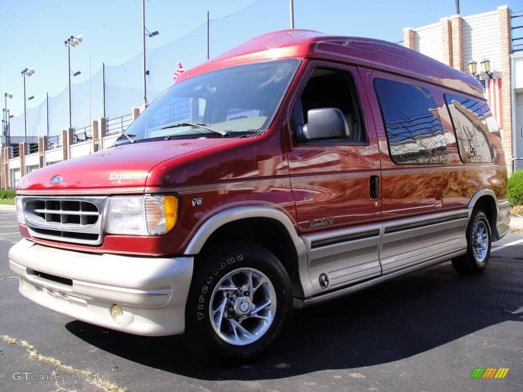 2000 E Series Van E250 Passenger Conversion - Toreador Red Metallic / Medium Parchment photo #1