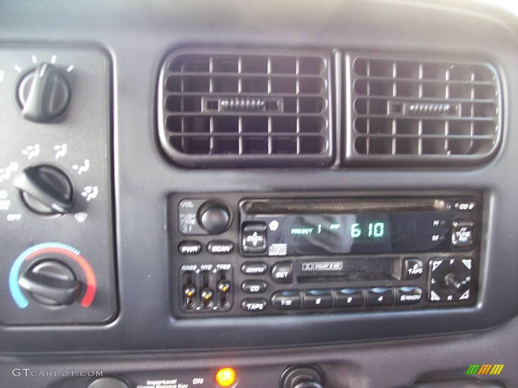 1999 Dakota R/T Sport Extended Cab - Solar Yellow / Agate photo #105