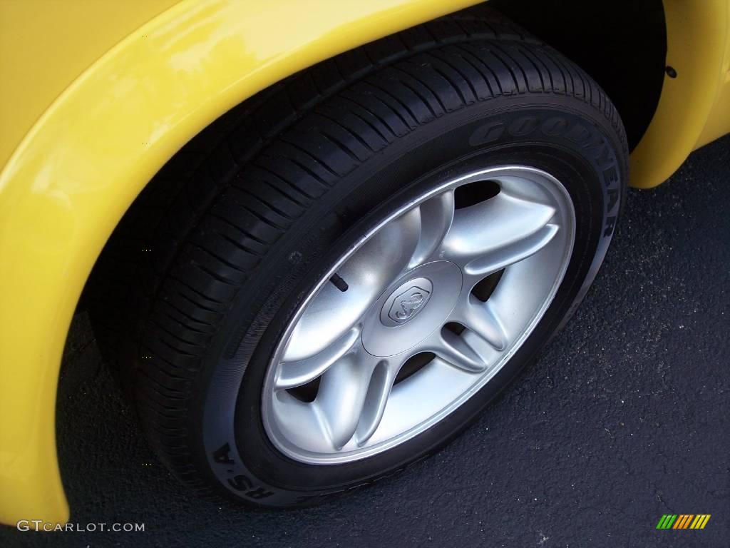 1999 Dakota R/T Sport Extended Cab - Solar Yellow / Agate photo #112