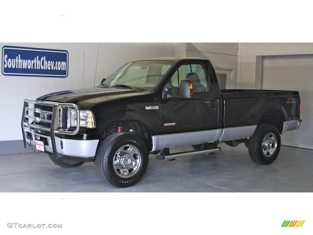 Black Ford F350 Super Duty