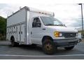 2004 Oxford White Ford E Series Cutaway E450 Commercial Utility Truck  photo #28