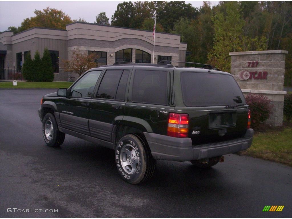 1997 Grand Cherokee Laredo 4x4 - Moss Green Pearl / Agate Black photo #4