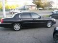 2006 Black Lincoln Town Car Signature Limited  photo #15