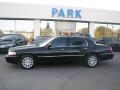2006 Black Lincoln Town Car Signature Limited  photo #19