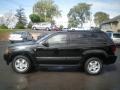 Black - Grand Cherokee Laredo 4x4 Photo No. 7