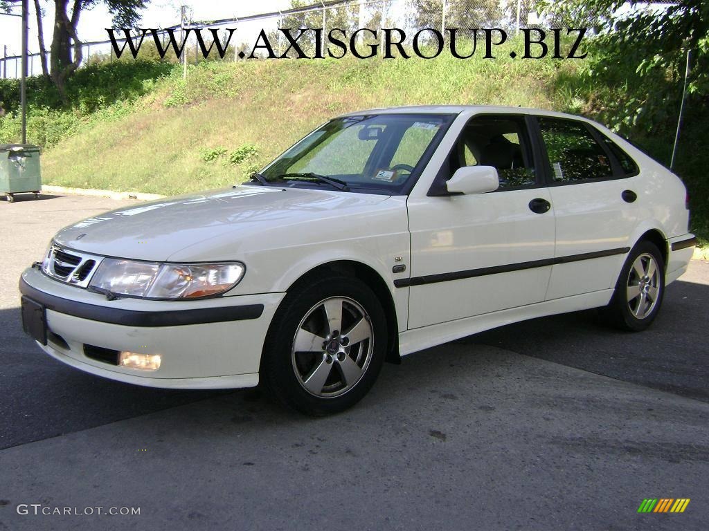 2002 Polar White Saab 9 3 Se Sedan 19218847 Gtcarlot Car 2002 9 3 Se Sedan Polar White Charcoal Gray Photo 1