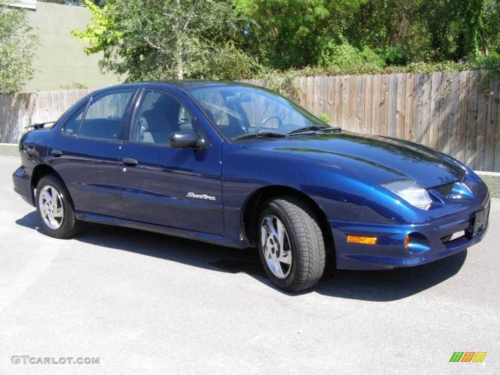2002 Sunfire SE Sedan - Indigo Blue Metallic / Graphite photo #1