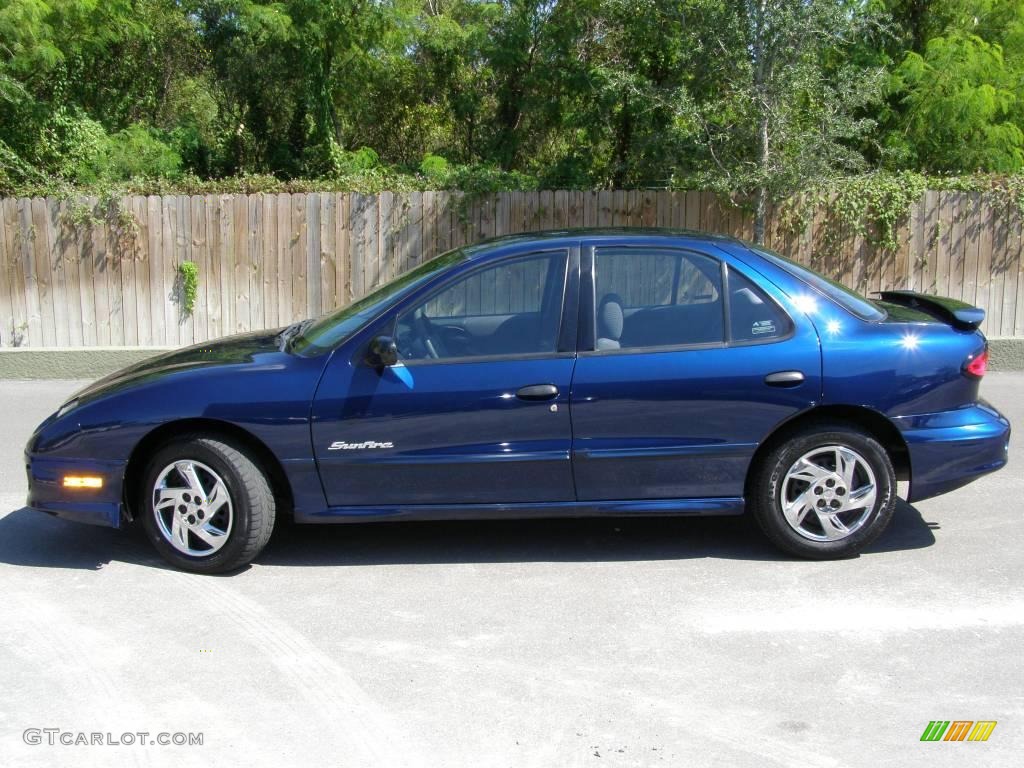 2002 Sunfire SE Sedan - Indigo Blue Metallic / Graphite photo #6