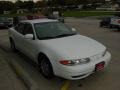 1999 Arctic White Oldsmobile Alero GL Sedan  photo #3