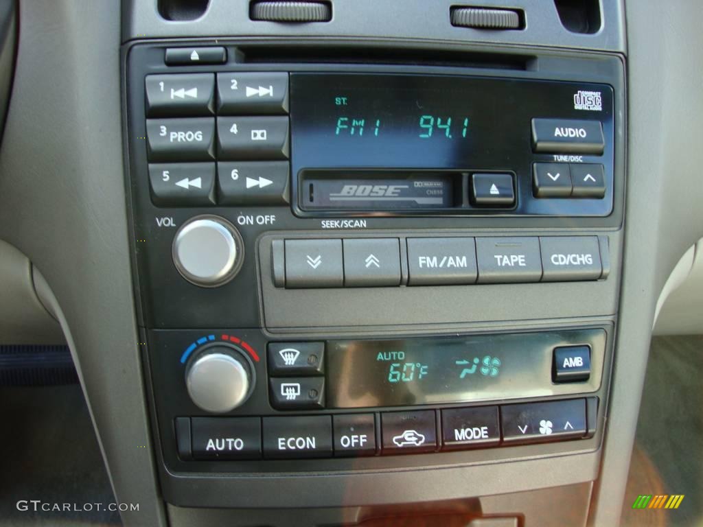 2001 Maxima SE - Sterling Mist Metallic / Frost photo #42