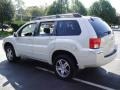 Dover White Pearl - Endeavor XLS AWD Photo No. 4