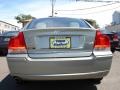 Willow Green Metallic - S60 2.5T Photo No. 2