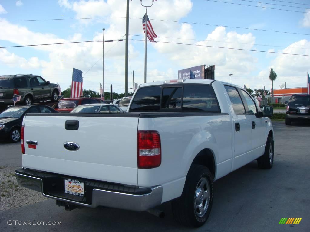2006 F150 Lariat SuperCrew - Oxford White / Tan photo #3