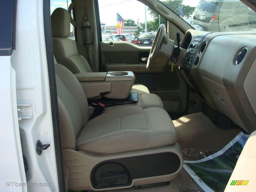 2006 F150 Lariat SuperCrew - Oxford White / Tan photo #12
