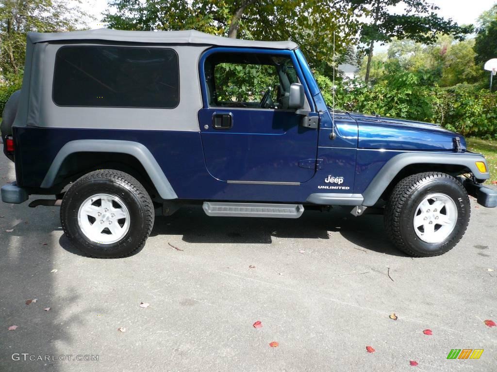 2004 Wrangler Sport 4x4 - Patriot Blue Pearl / Dark Slate Gray photo #3