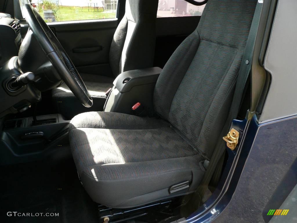 2004 Wrangler Sport 4x4 - Patriot Blue Pearl / Dark Slate Gray photo #7