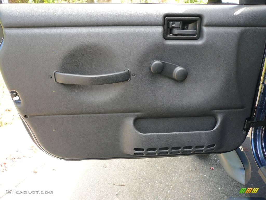 2004 Wrangler Sport 4x4 - Patriot Blue Pearl / Dark Slate Gray photo #8
